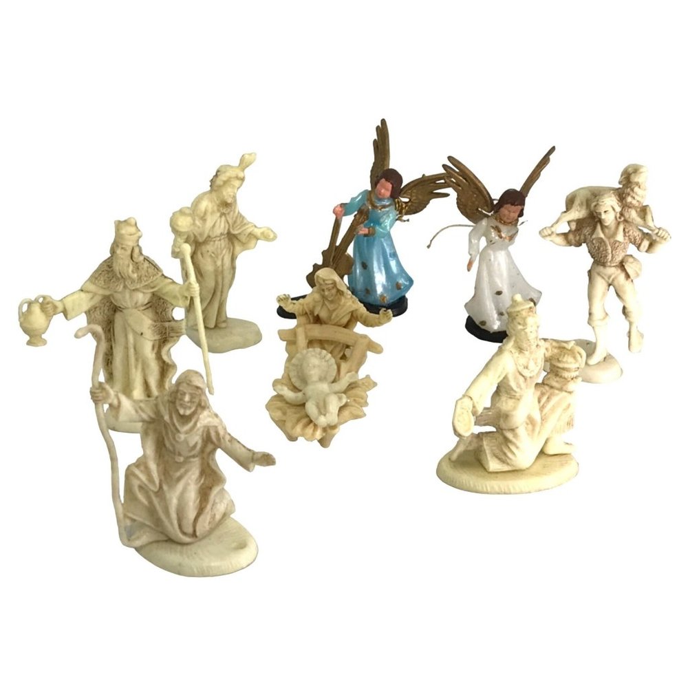 Vintage Mini Nativity Figurine Set Ivory Color Plastic Italy Miniature w/ Basket